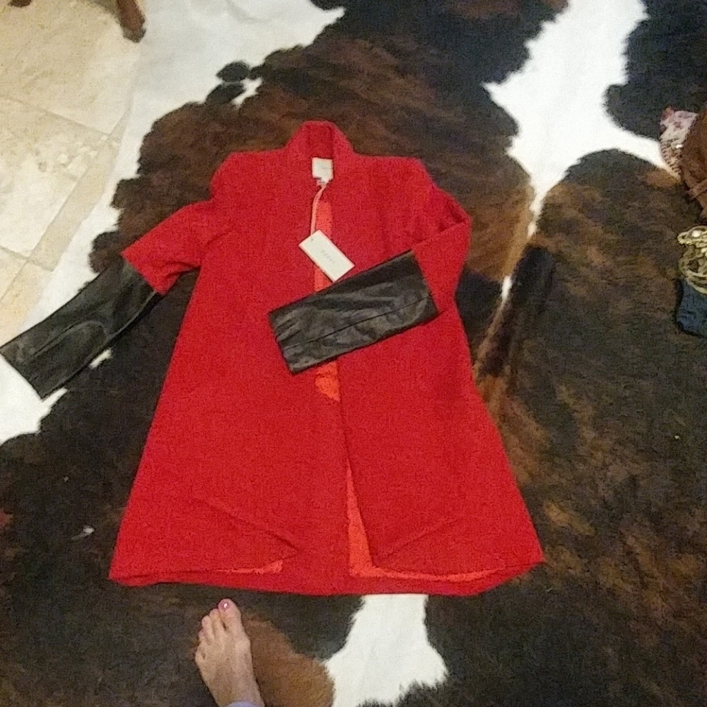 Coat - Picture 2 of 4